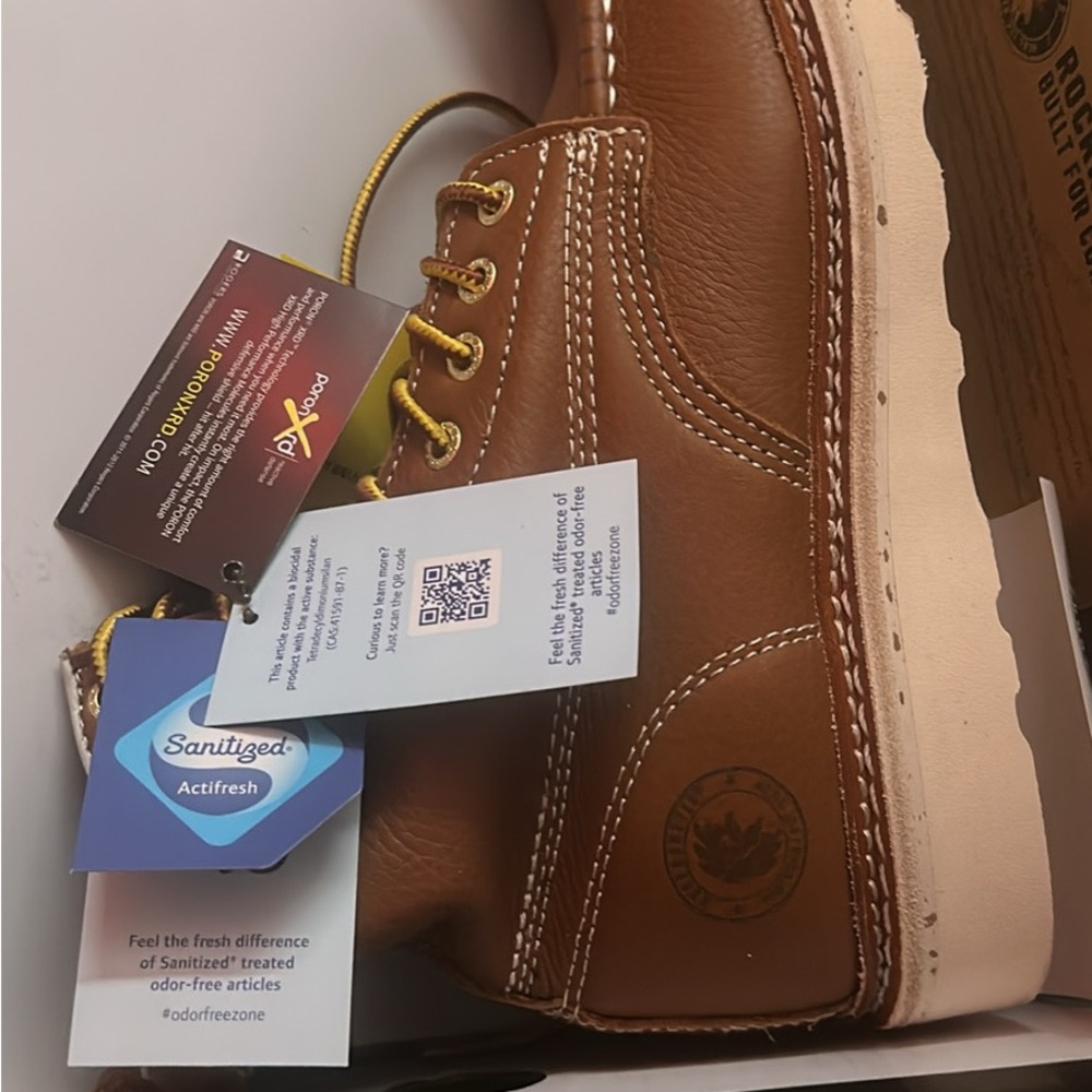 Stylish Brown Leather Boots for Men